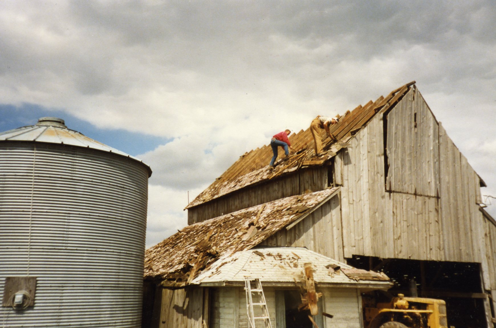 Tearing Down Barn May 1989